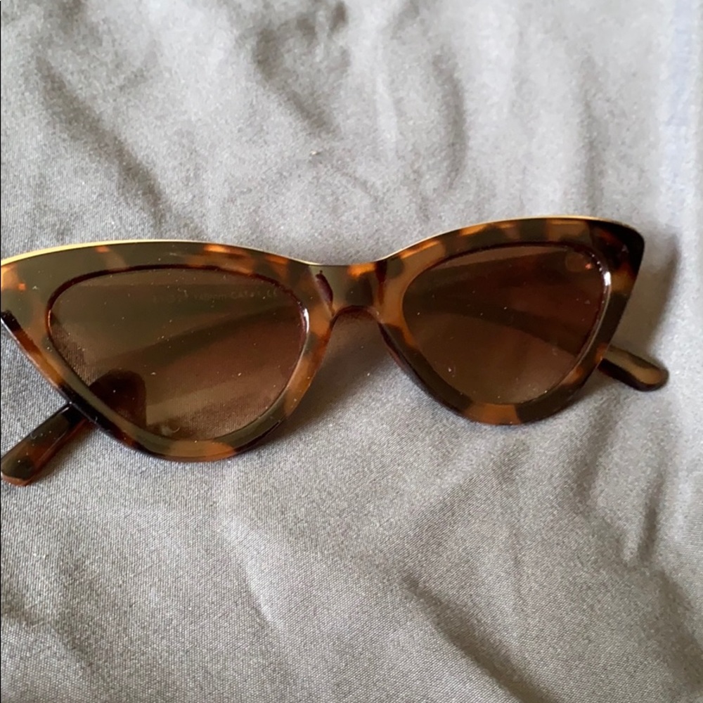F21 Cat eye Tortoiseshell Sunglasses